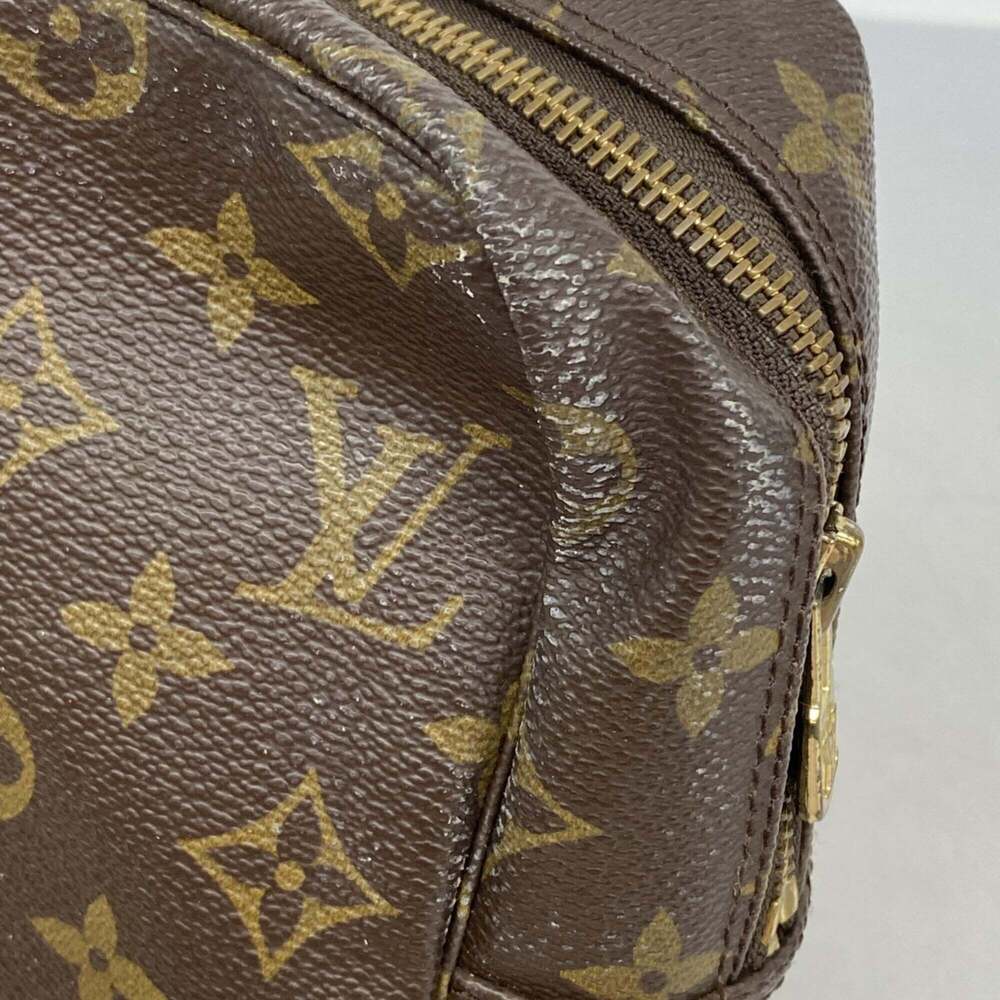 LOUIS VUITTON Brown Monogram Pouch - Picture 6 of 8